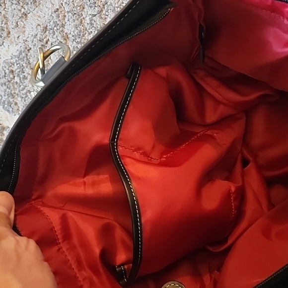 Anne Klein Black Tote Bag - Picture 7 of 12